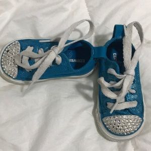 🎉🎉 Blue Converse w/Swarovski crystals